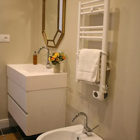 Dimora Sant'allegria בית הארחה